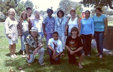 [photo - FDC - Landes Park 2010.07.19 volunteers.a[9].jpg]